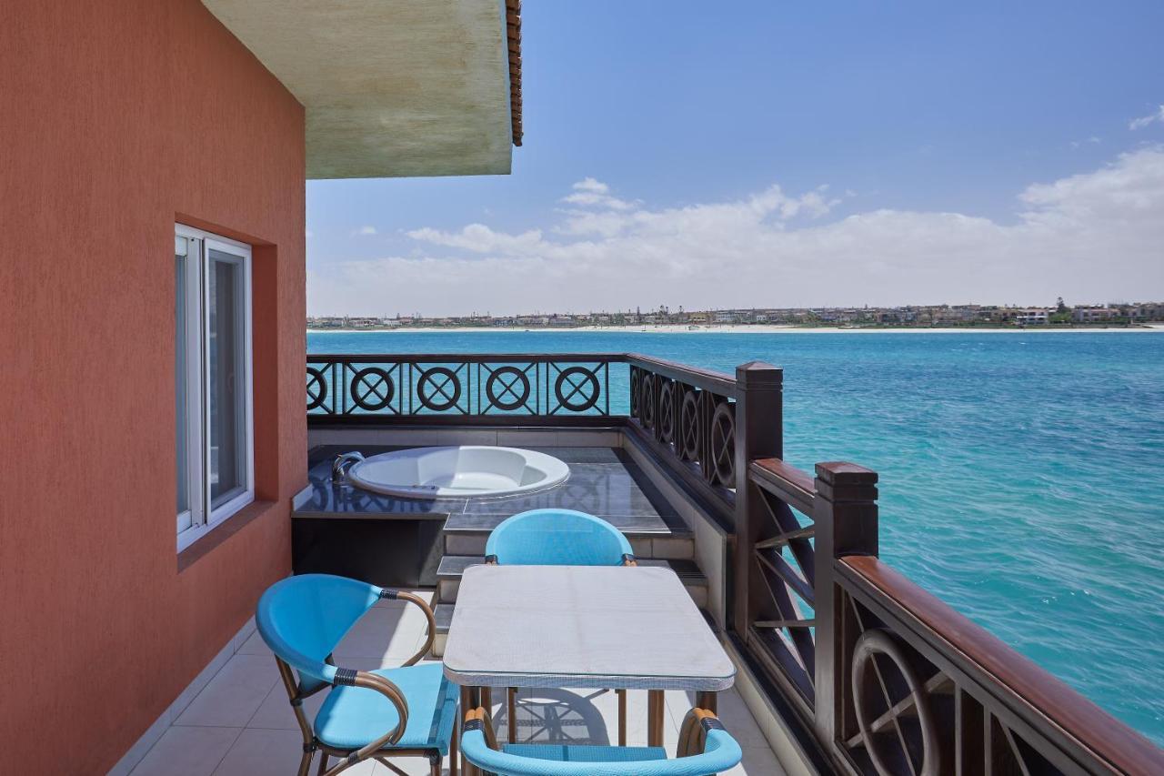 Golden Ocean Marina Hotel Эль-Аламейн Экстерьер фото